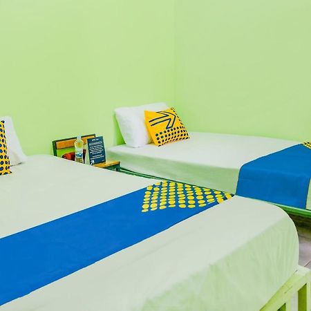Spot On 2081 Sriwijaya Family Residence لاوانج المظهر الخارجي الصورة