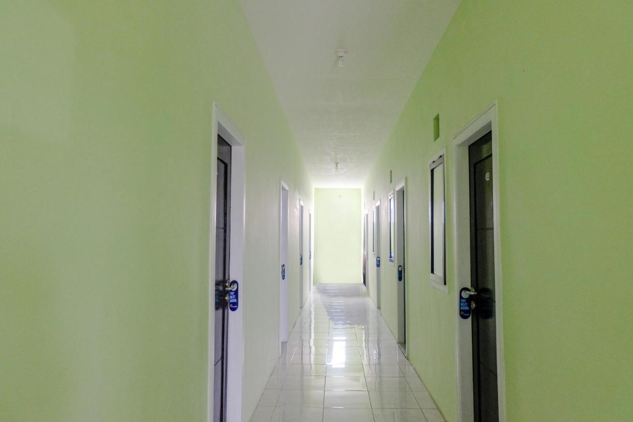 Spot On 2081 Sriwijaya Family Residence لاوانج المظهر الخارجي الصورة