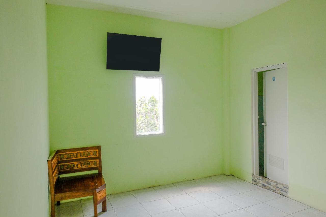 Spot On 2081 Sriwijaya Family Residence لاوانج المظهر الخارجي الصورة